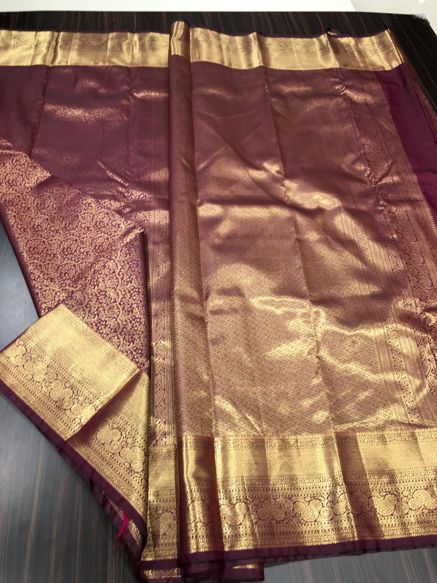 Semi Kanchipuram silk