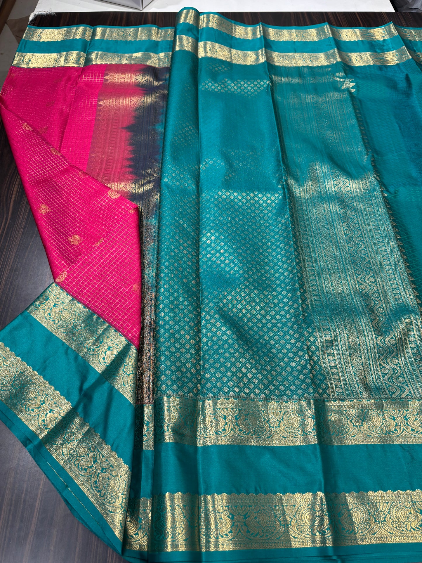 Semi Kanchipuram silk