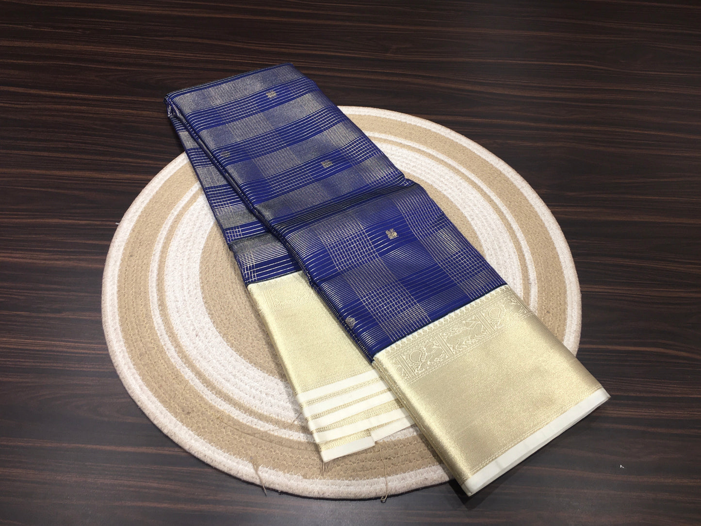 Semi Kanchipuram silk