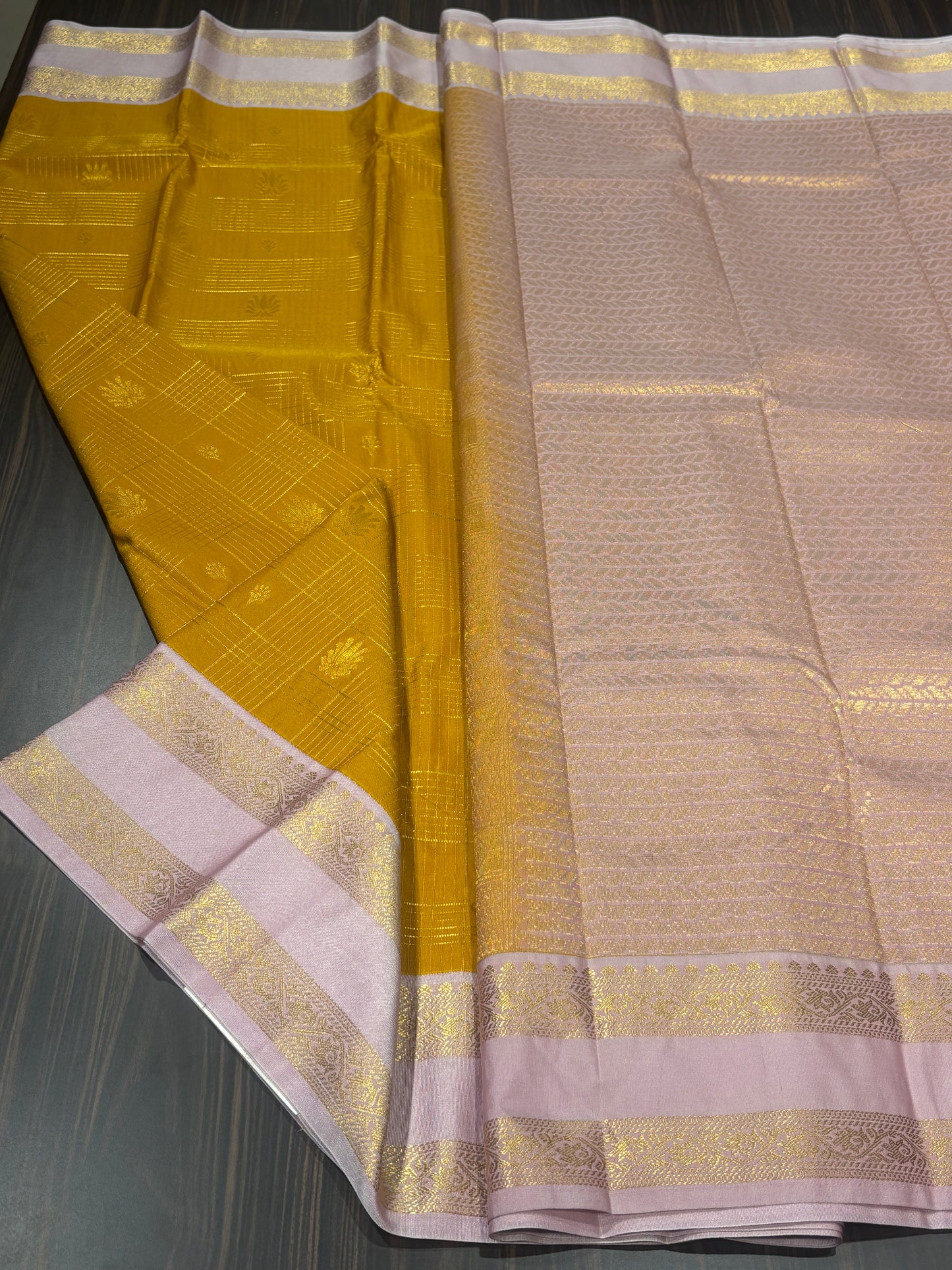 Semi Kanchipuram silk