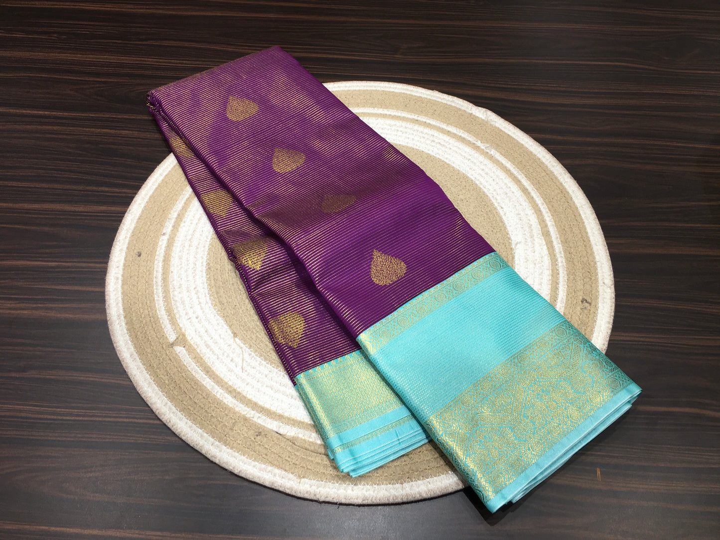 Semi Kanchipuram silk