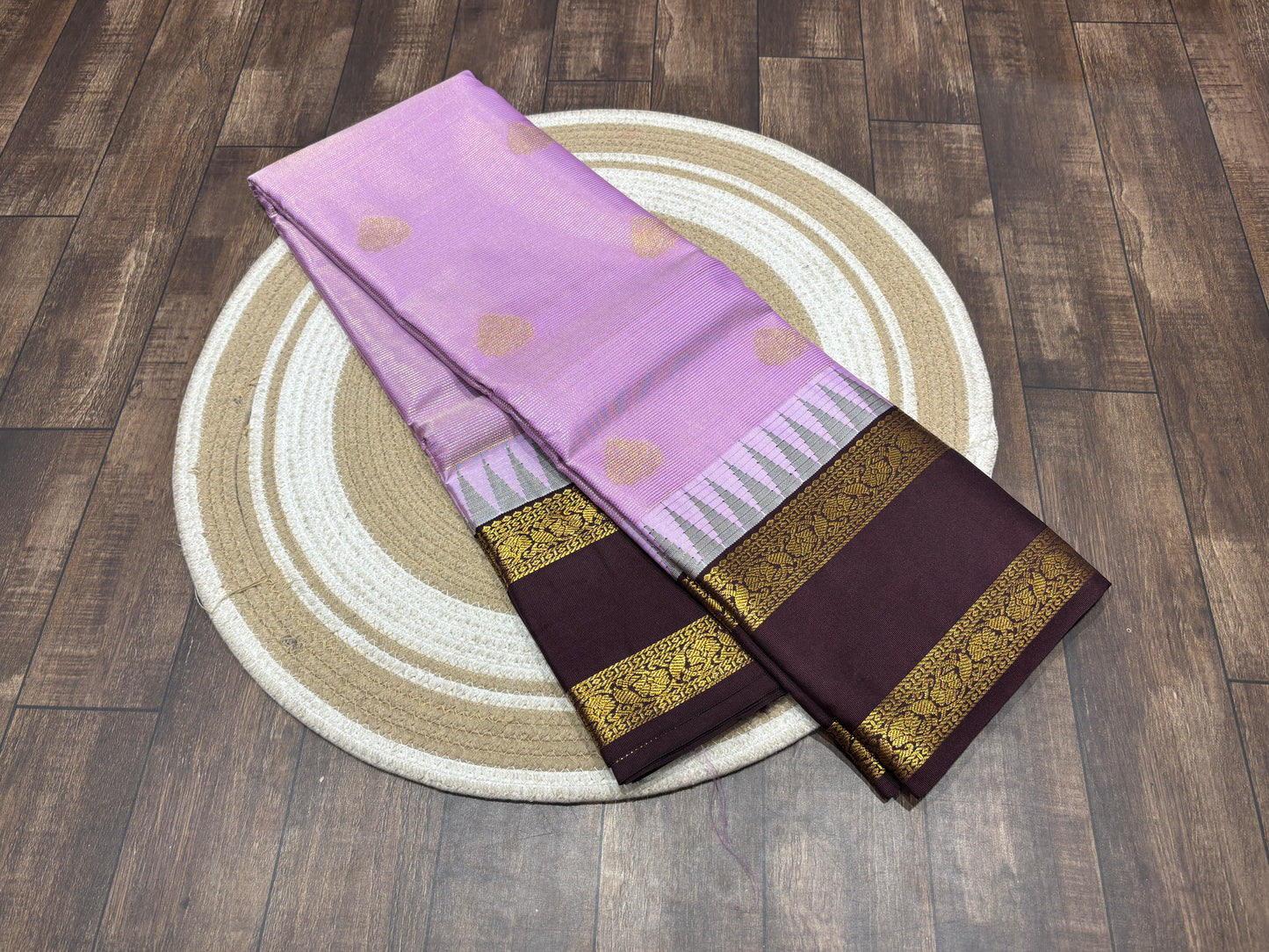 Semi Kanchipuram silk