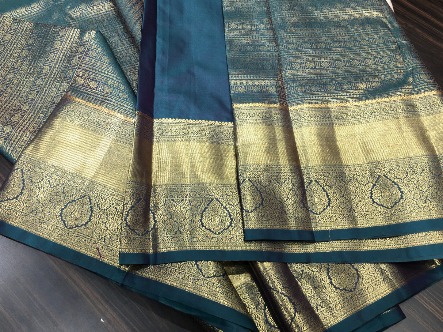 Semi Kanchipuram silk