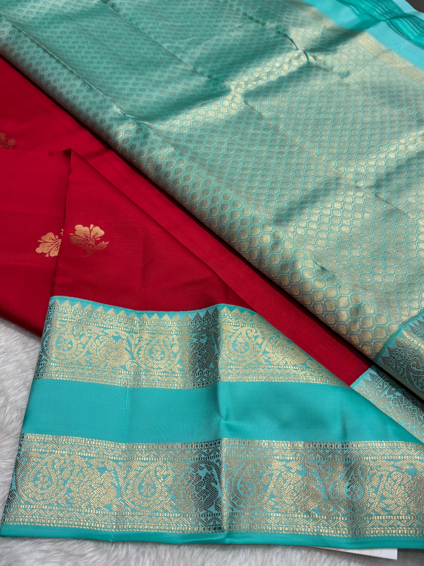 Pure kanchipuram silk