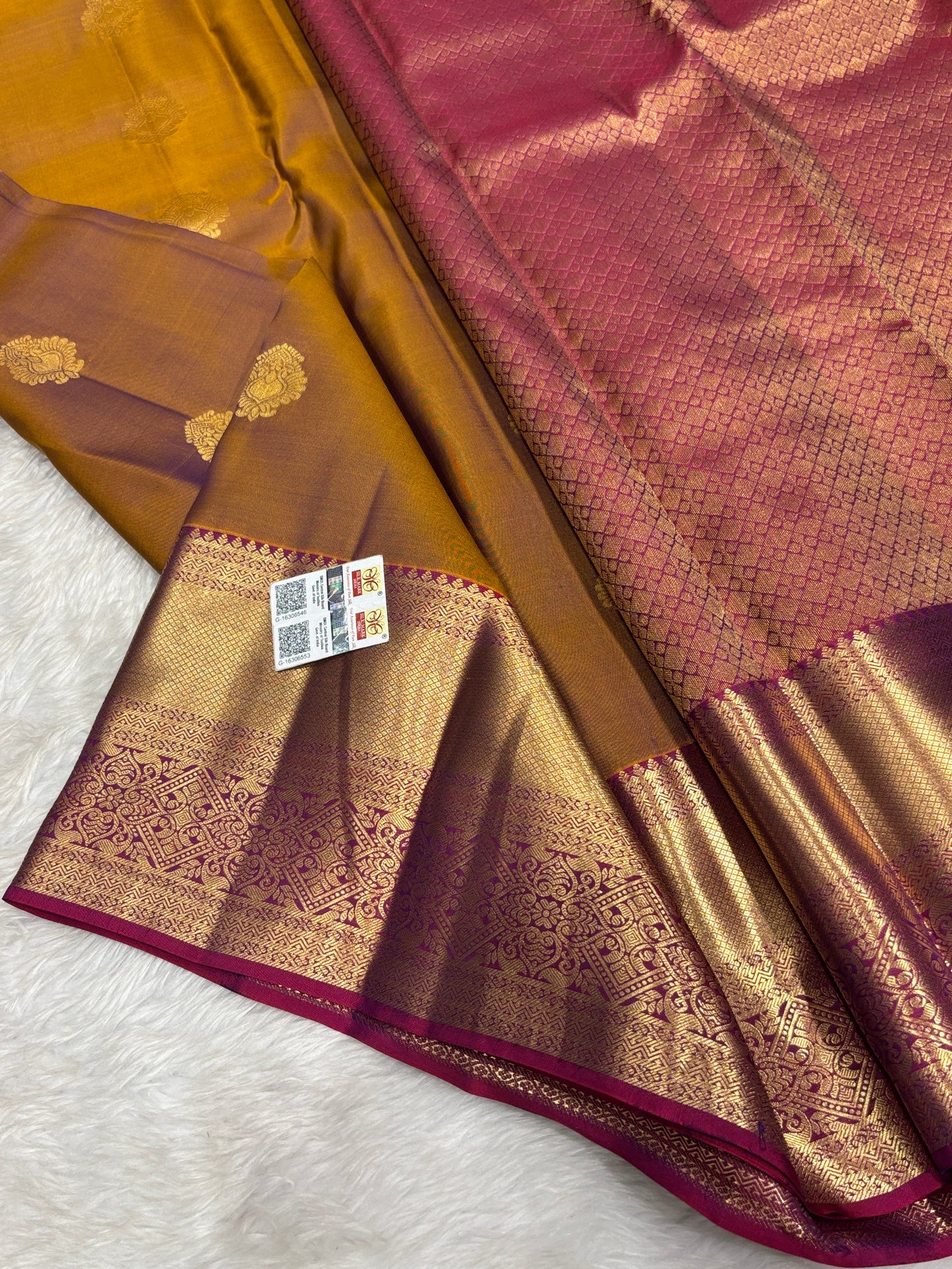 Pure Kanchipuram silk
