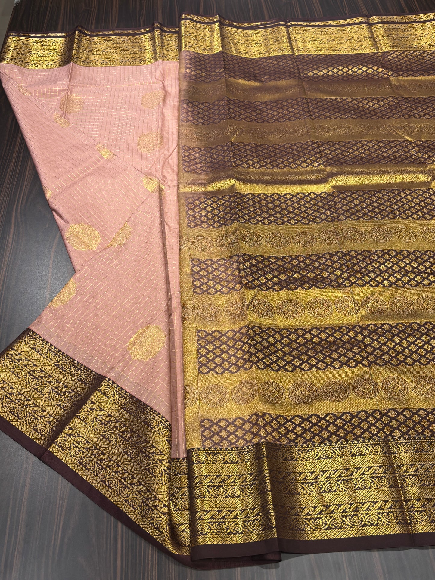 Semi Kanchipuram silk