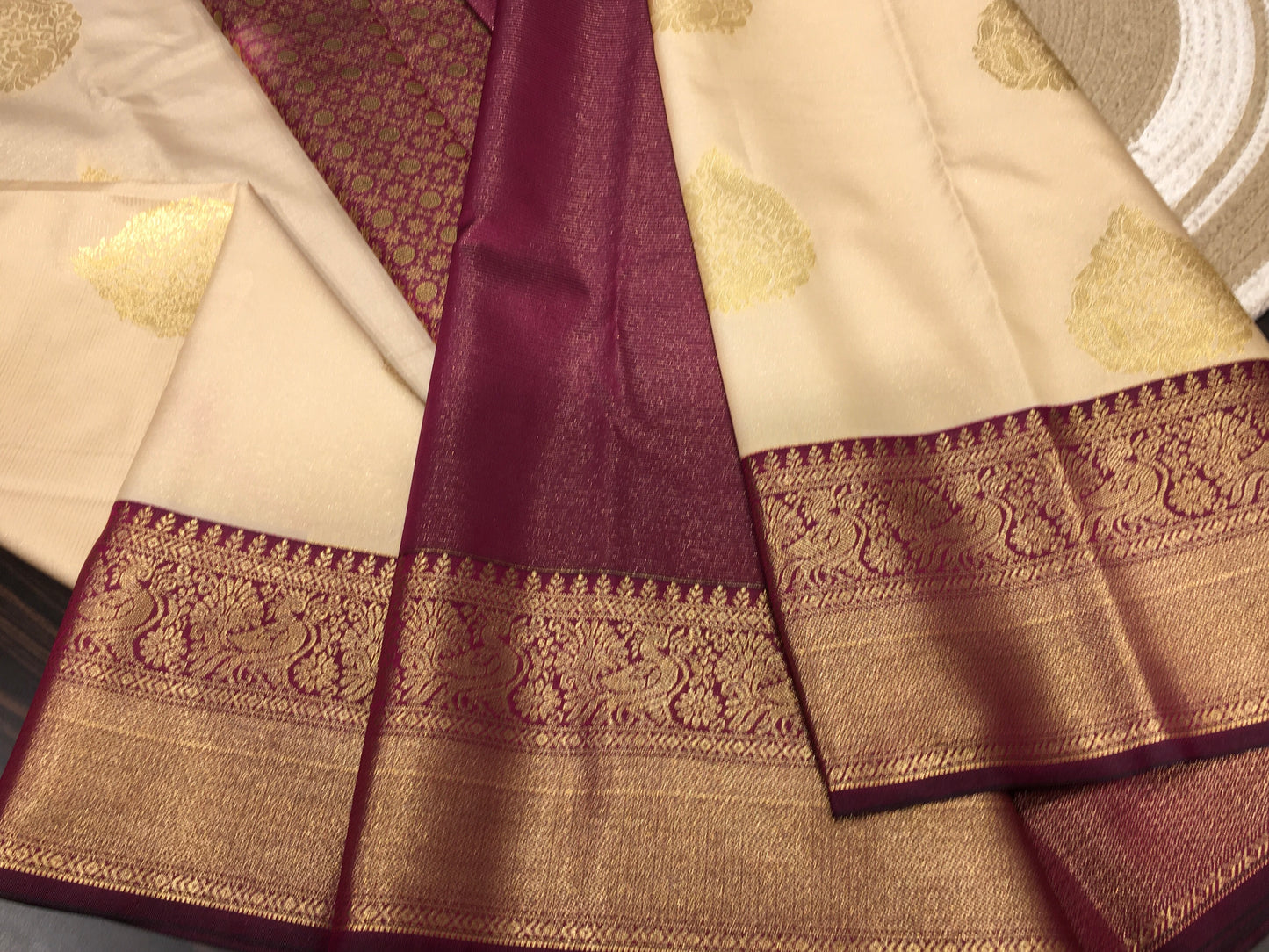 Semi Kanchipuram silk