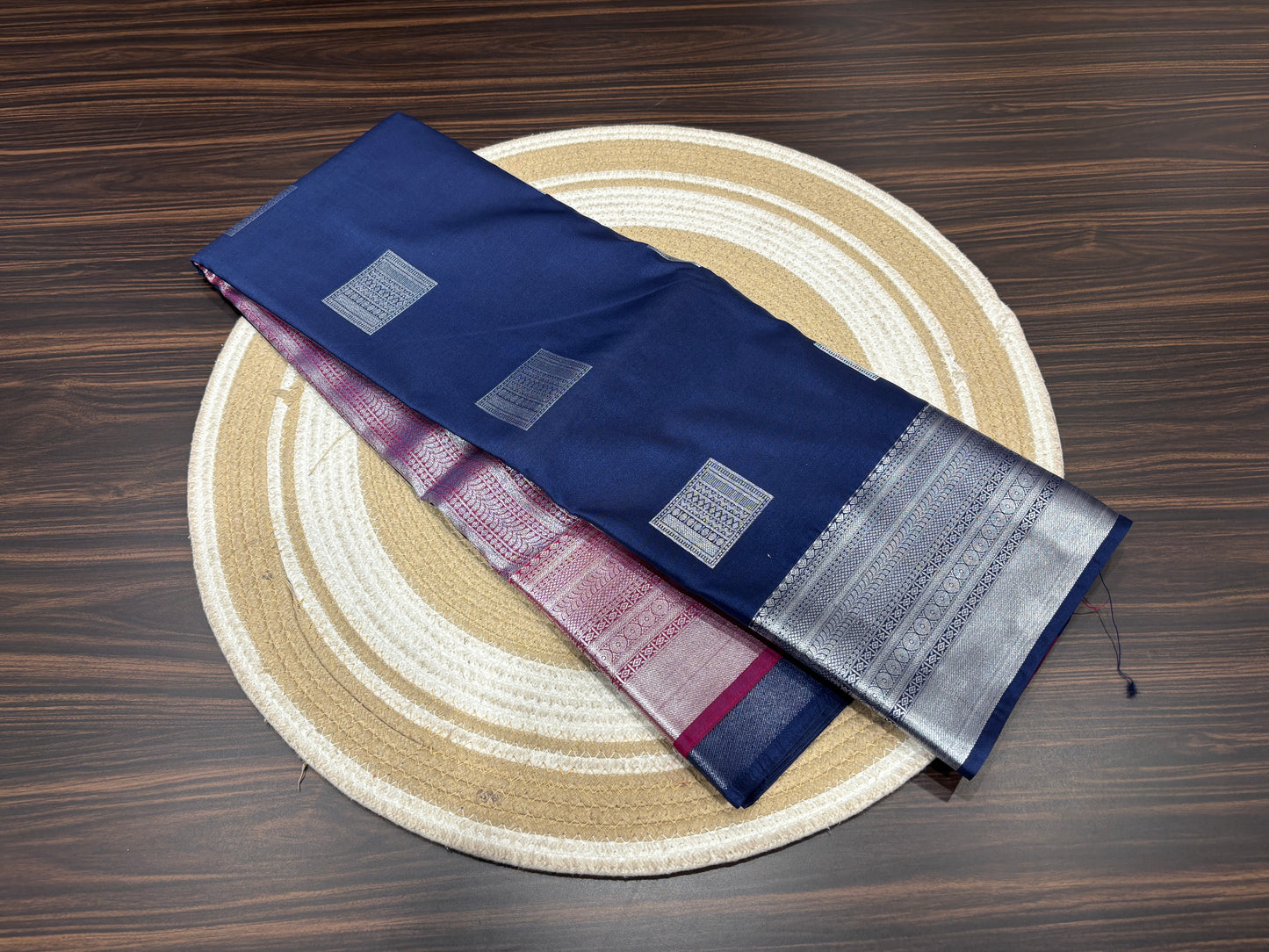 Semi Kanchipuram silk
