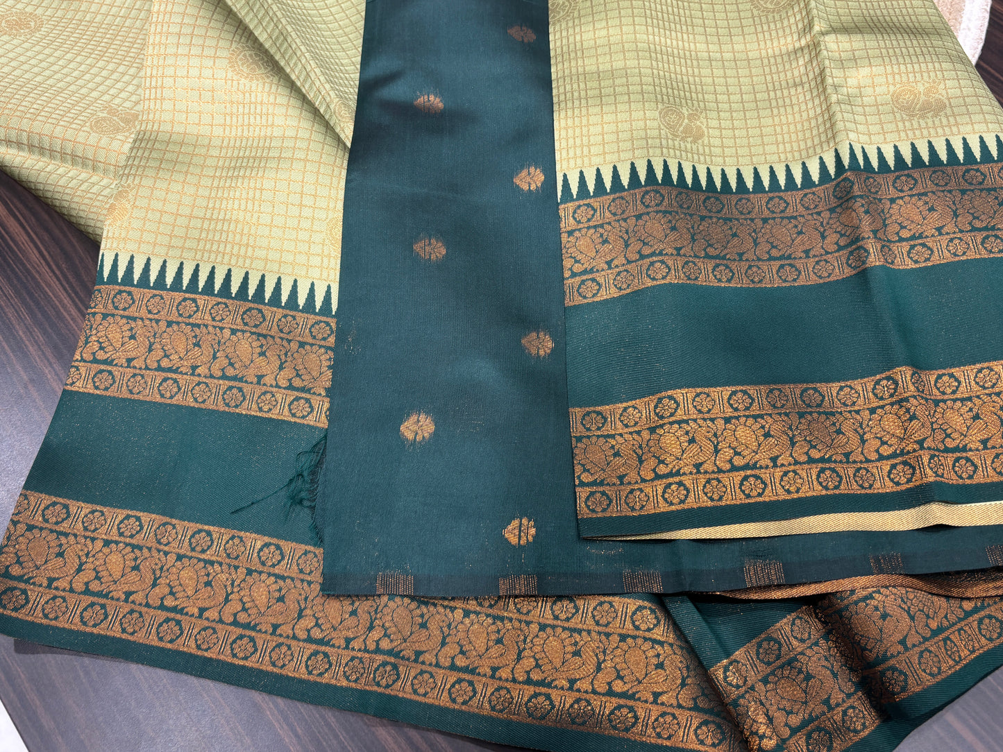 Valkalam saree