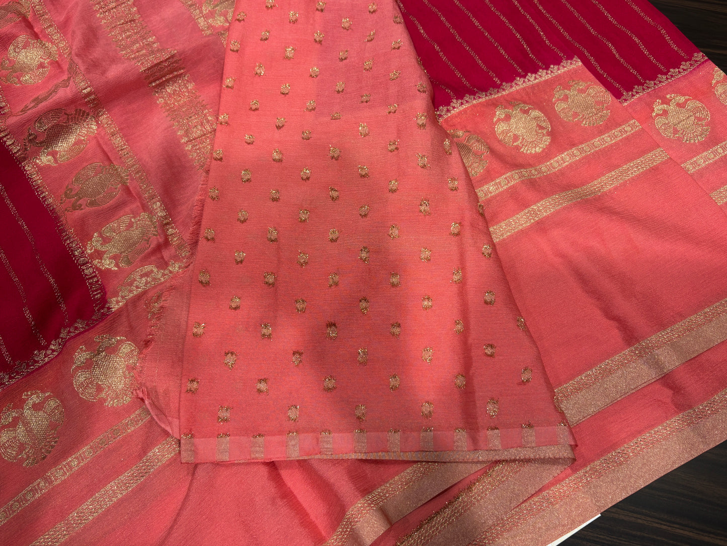 Wrinkle chiffon saree