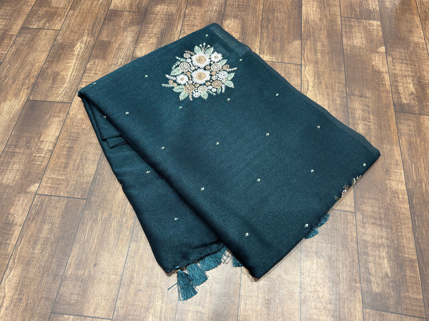 Soft tussar saree with thread work
