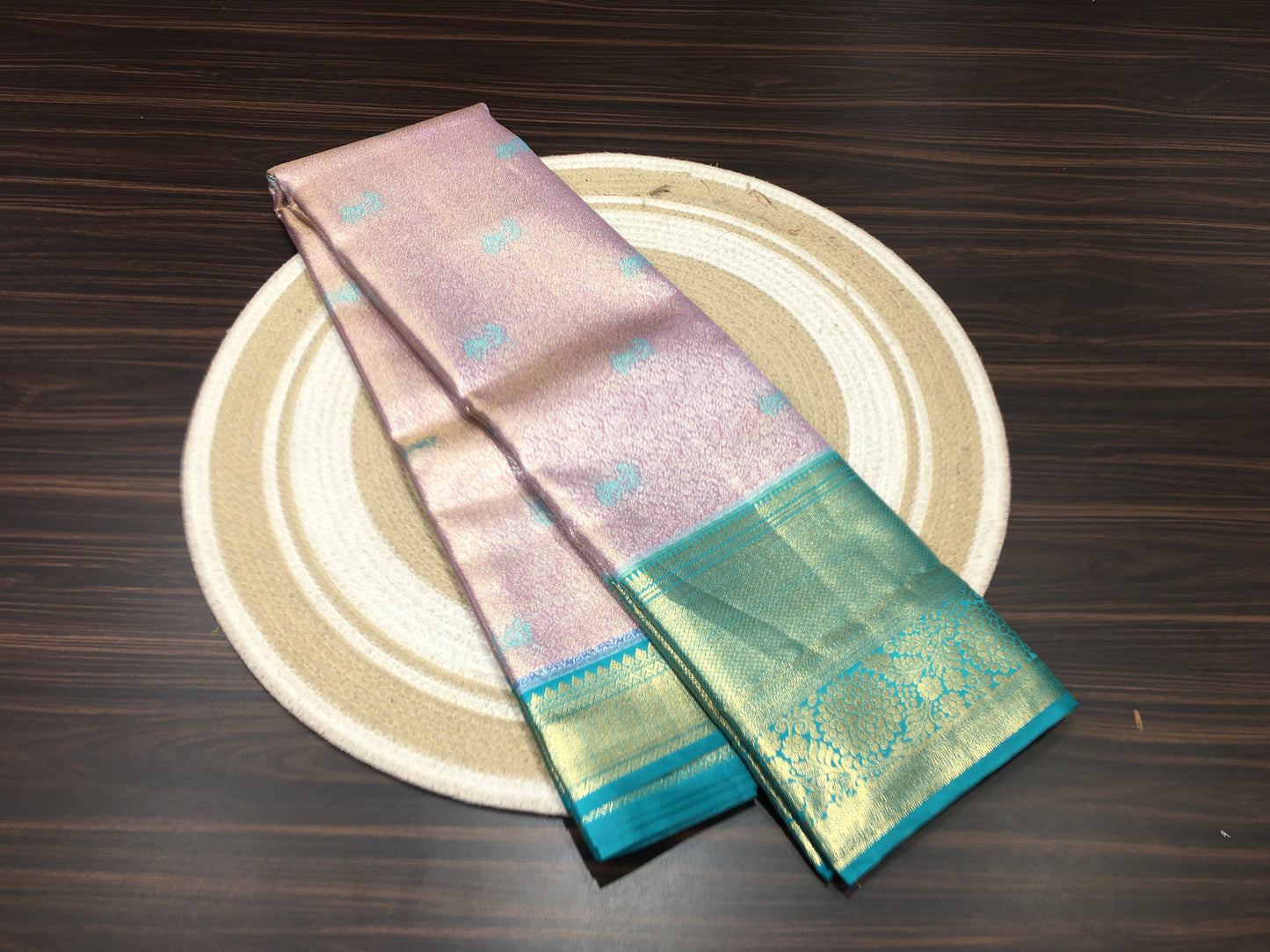 Semi Kanchipuram silk