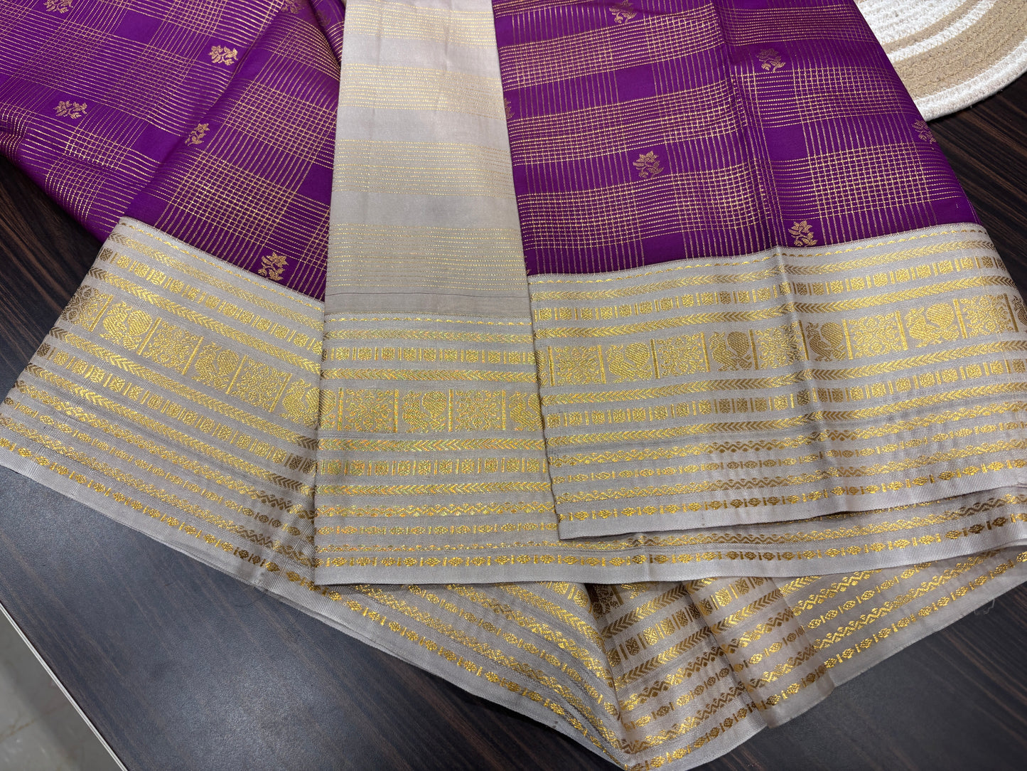 Semi Kanchipuram silk