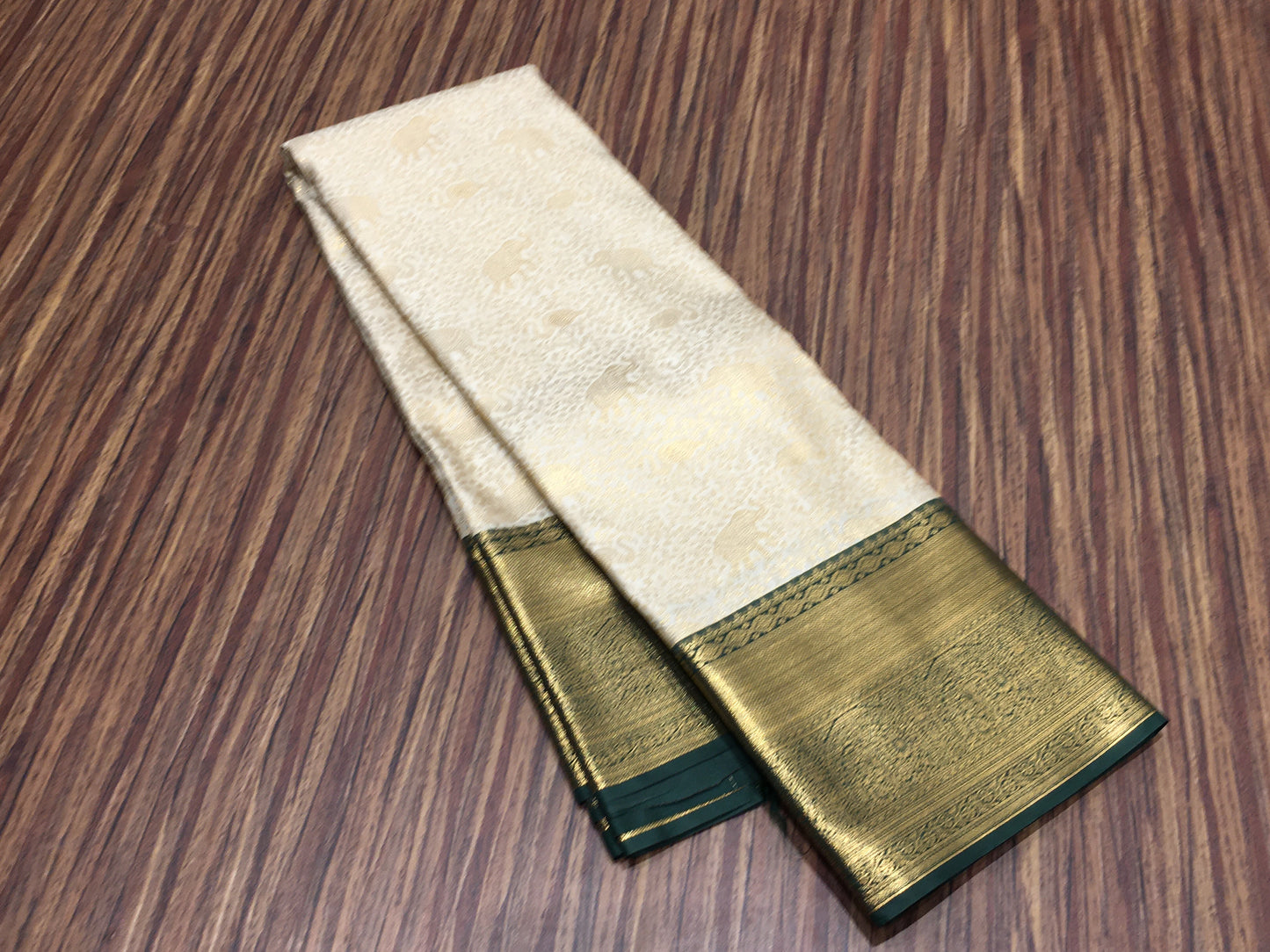Semi kanchipuram silk