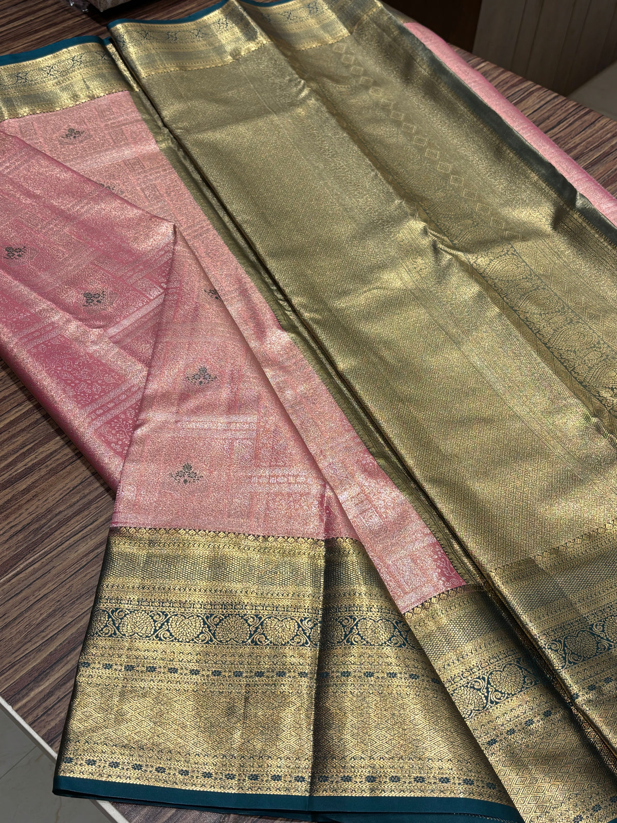 Semi Kanchipuram Tissue