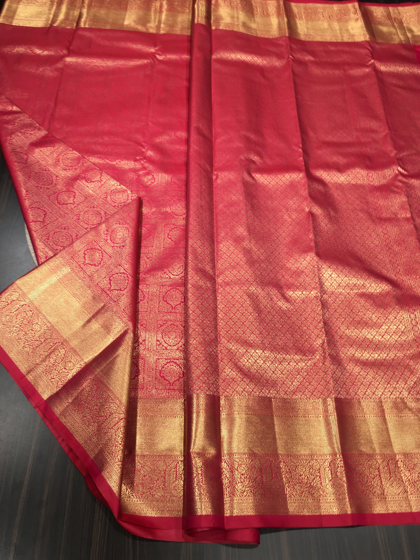 Semi Kanchipuram silk