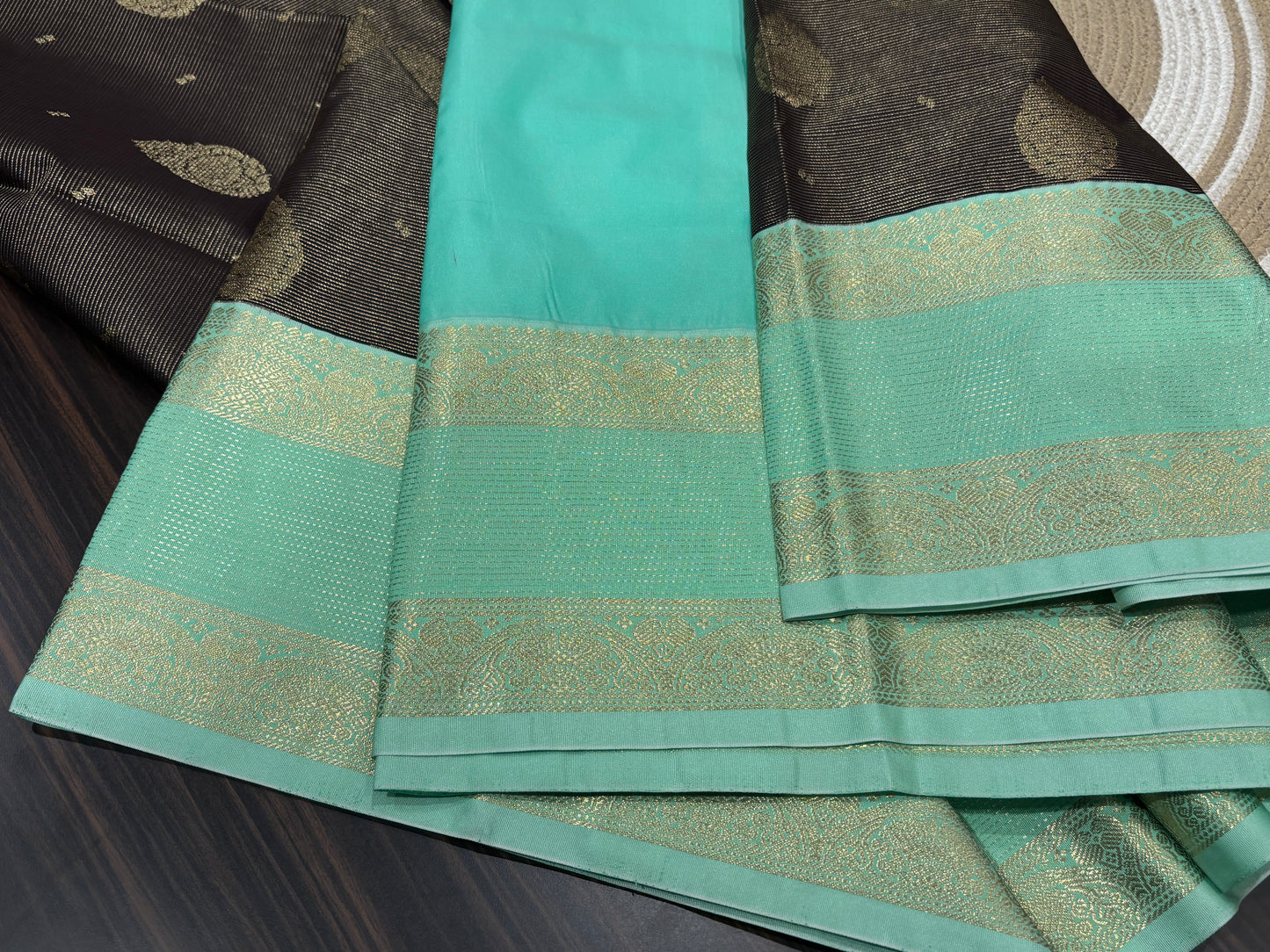 Semi Kanchipuram silk