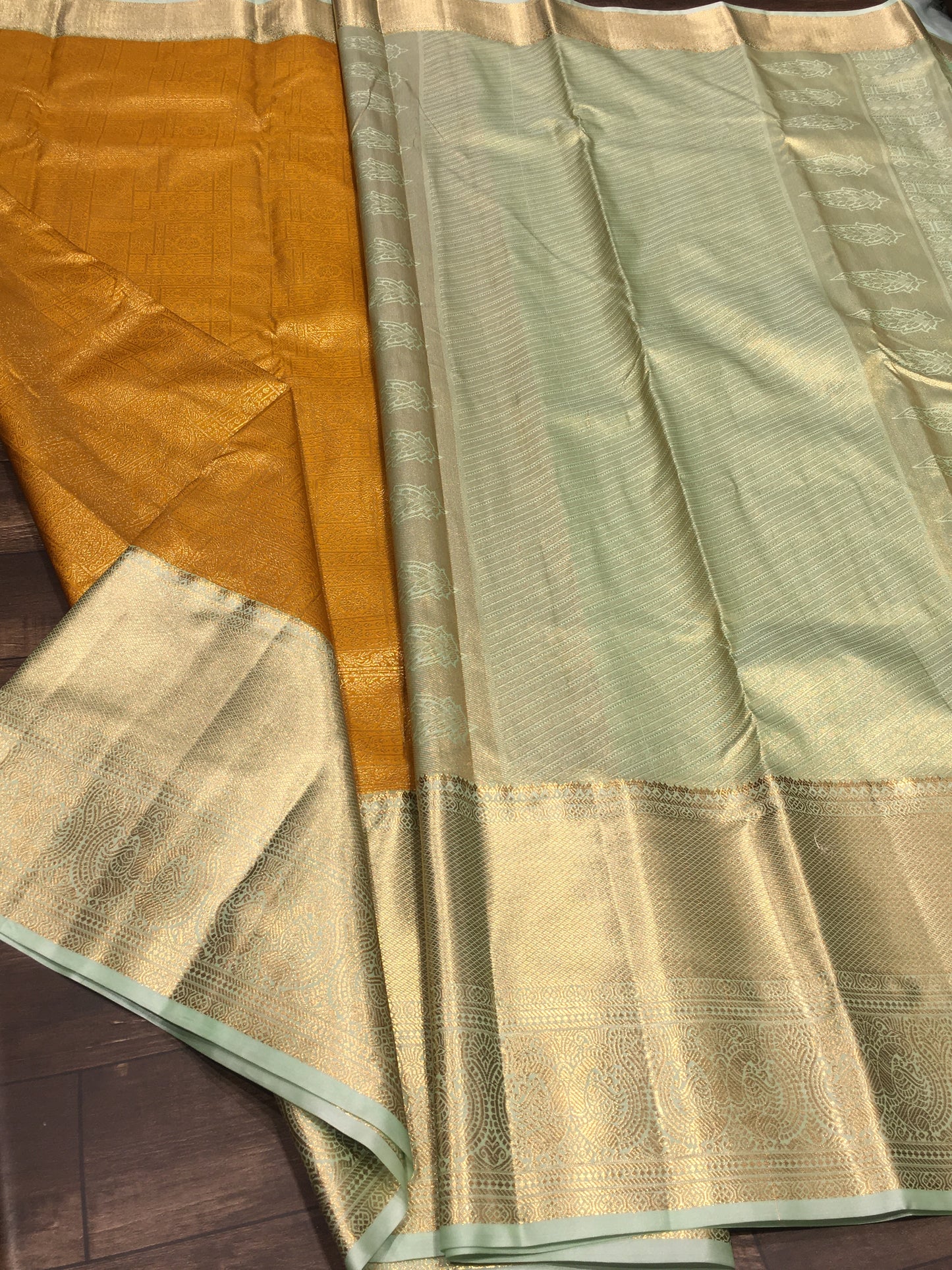 Semi Kanchipuram silk