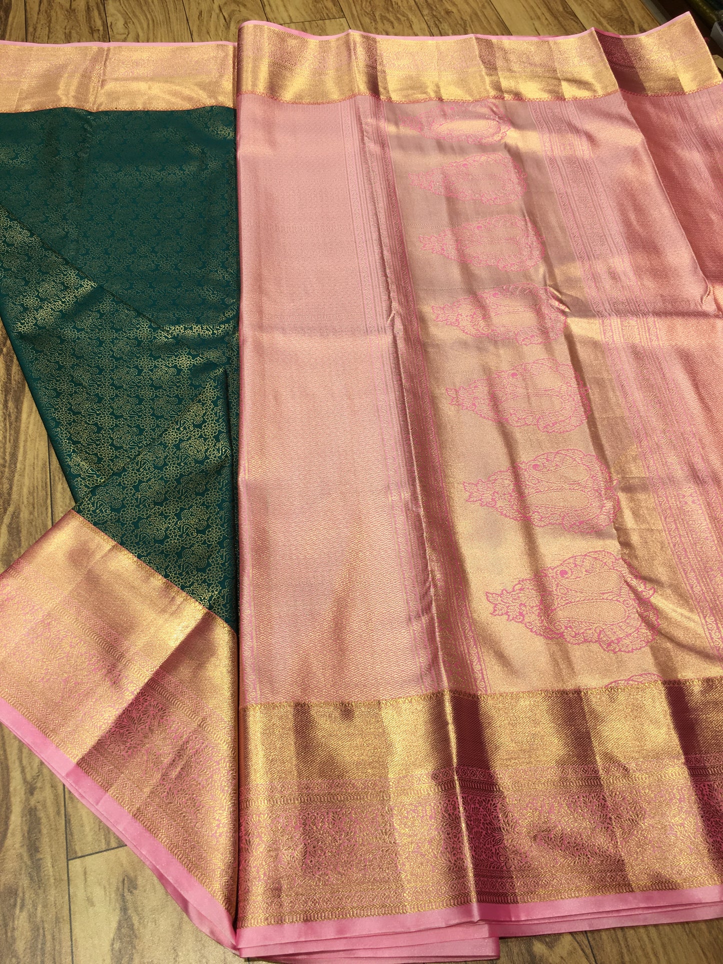 Semi Kanchipuram Brocade