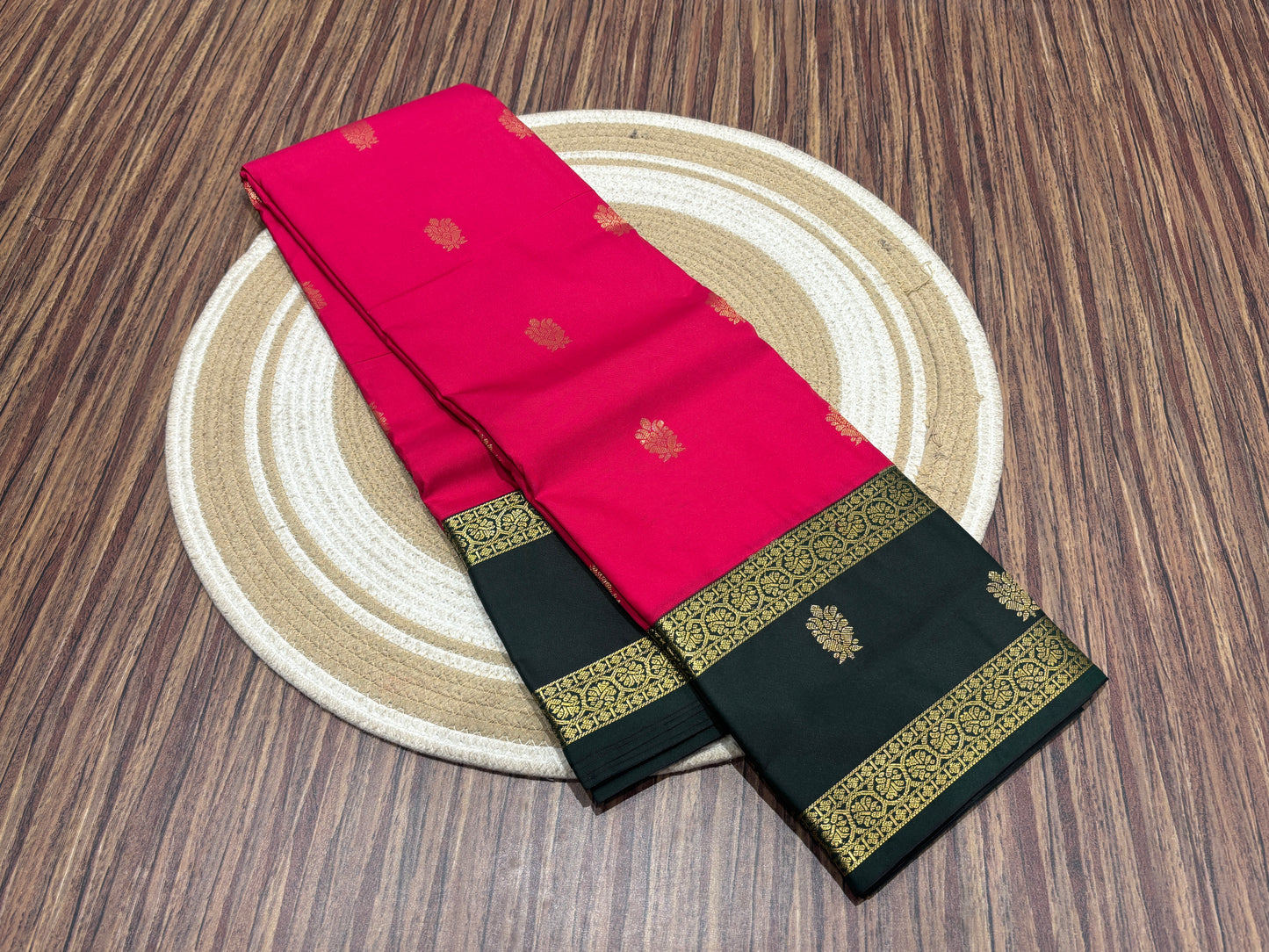 Semi Kanchipuram silk
