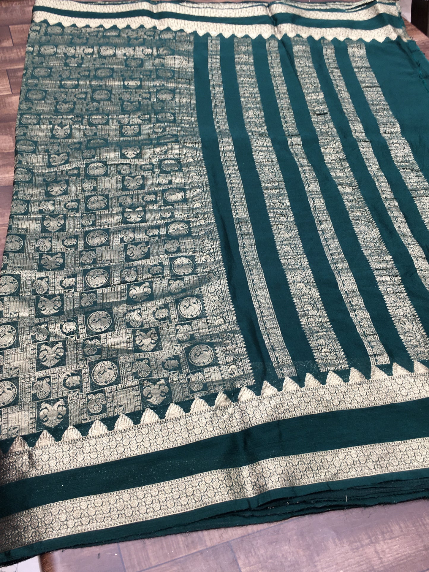 Chiffon broced saree