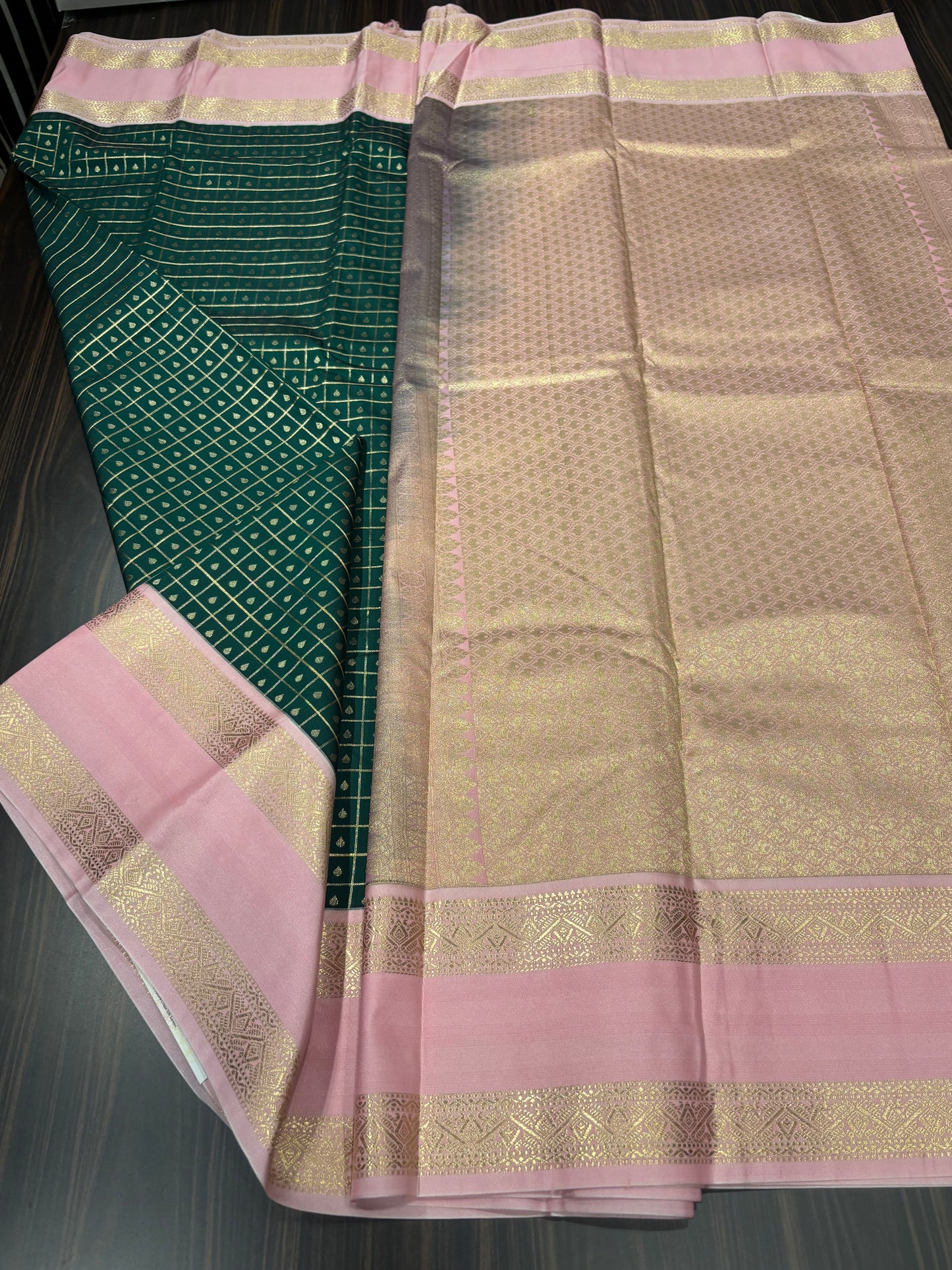 Semi Kanchipuram silk