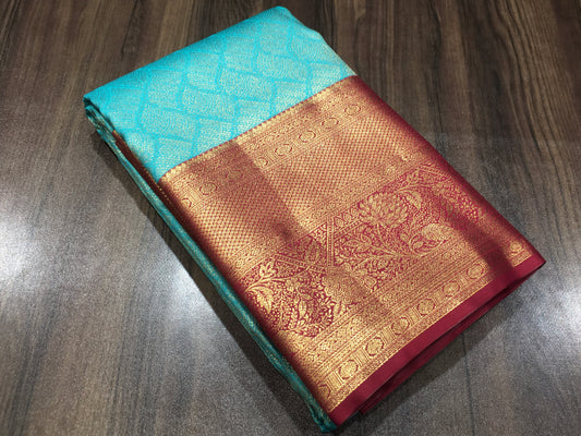 Semi Kanchipuram brocade