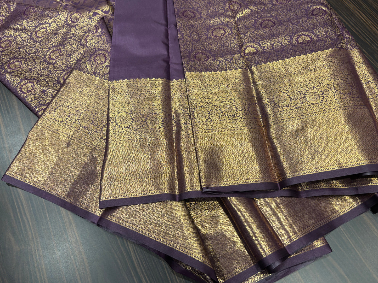 Semi Kanchipuram silk
