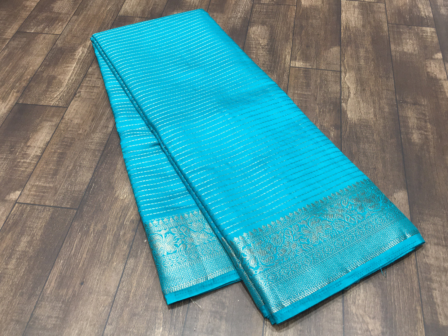 Dola silk saree