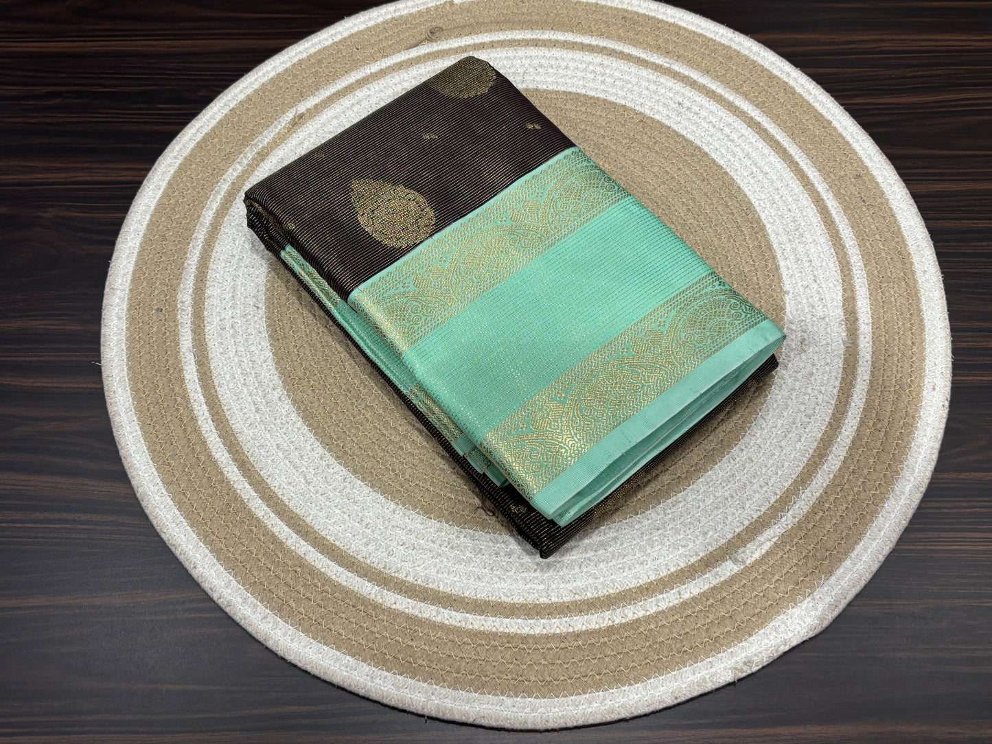Semi Kanchipuram silk