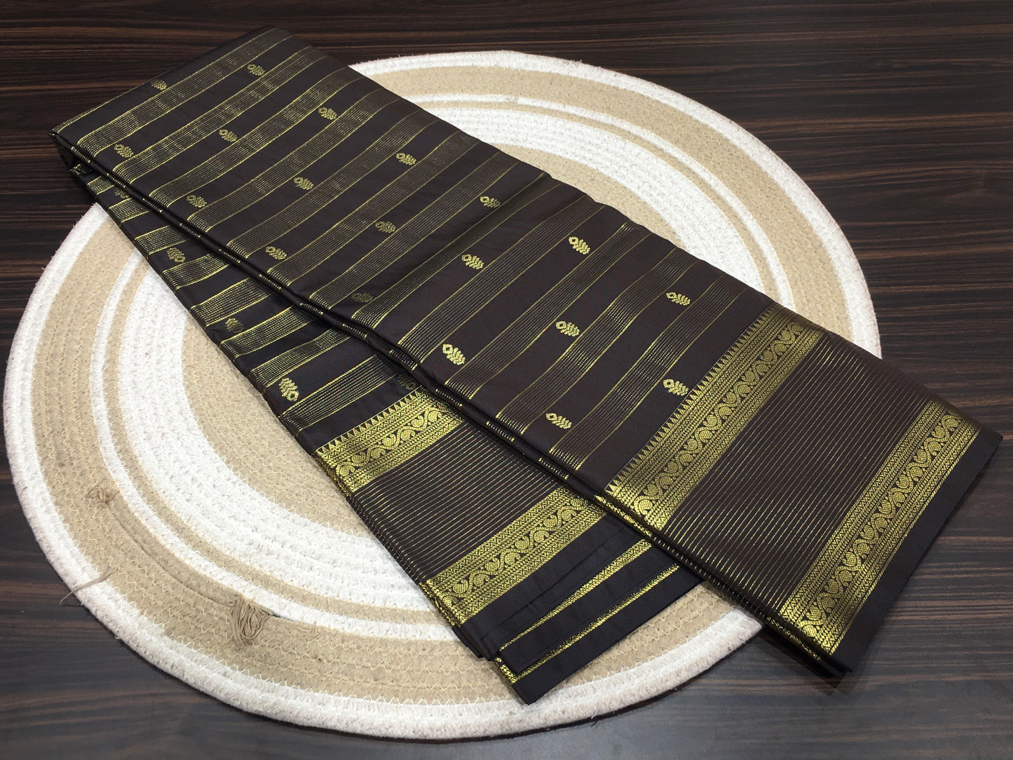 Semi Kanchipuram silk