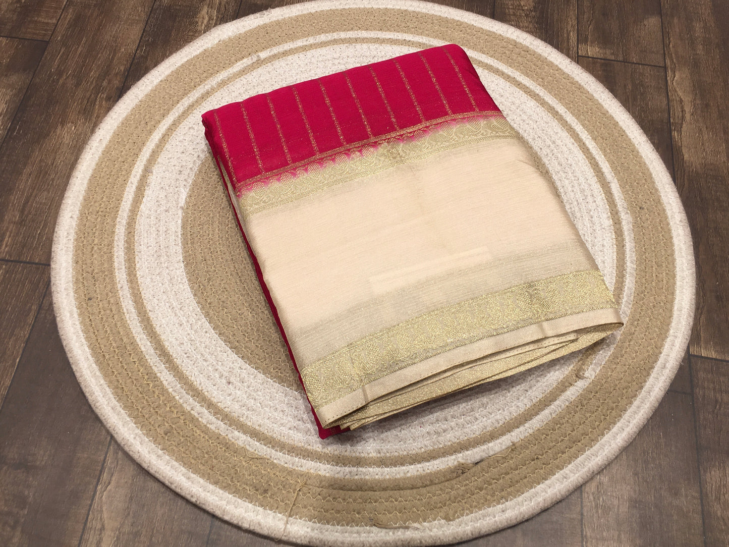 Wrinkle chiffon saree