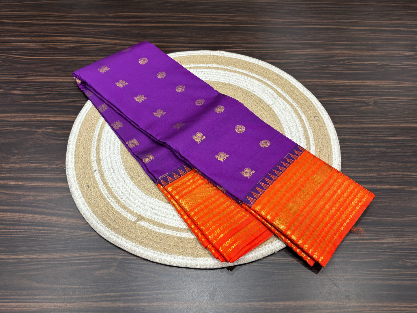 Semi Kanchipuram silk