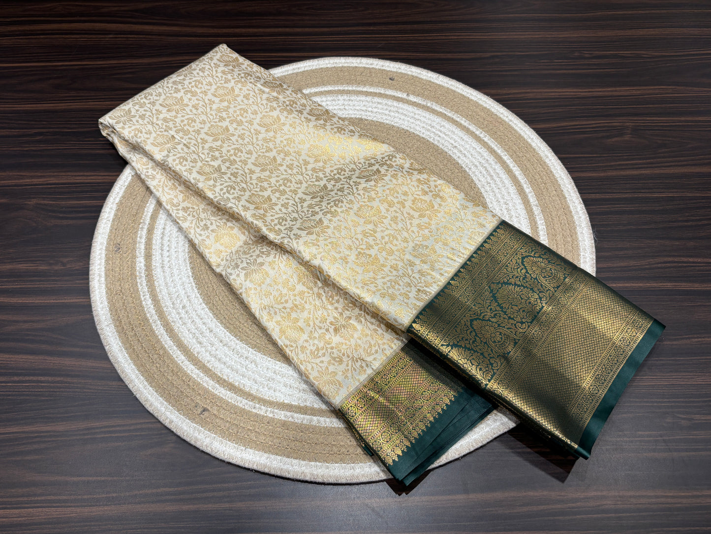 Semi Kanchipuram silk