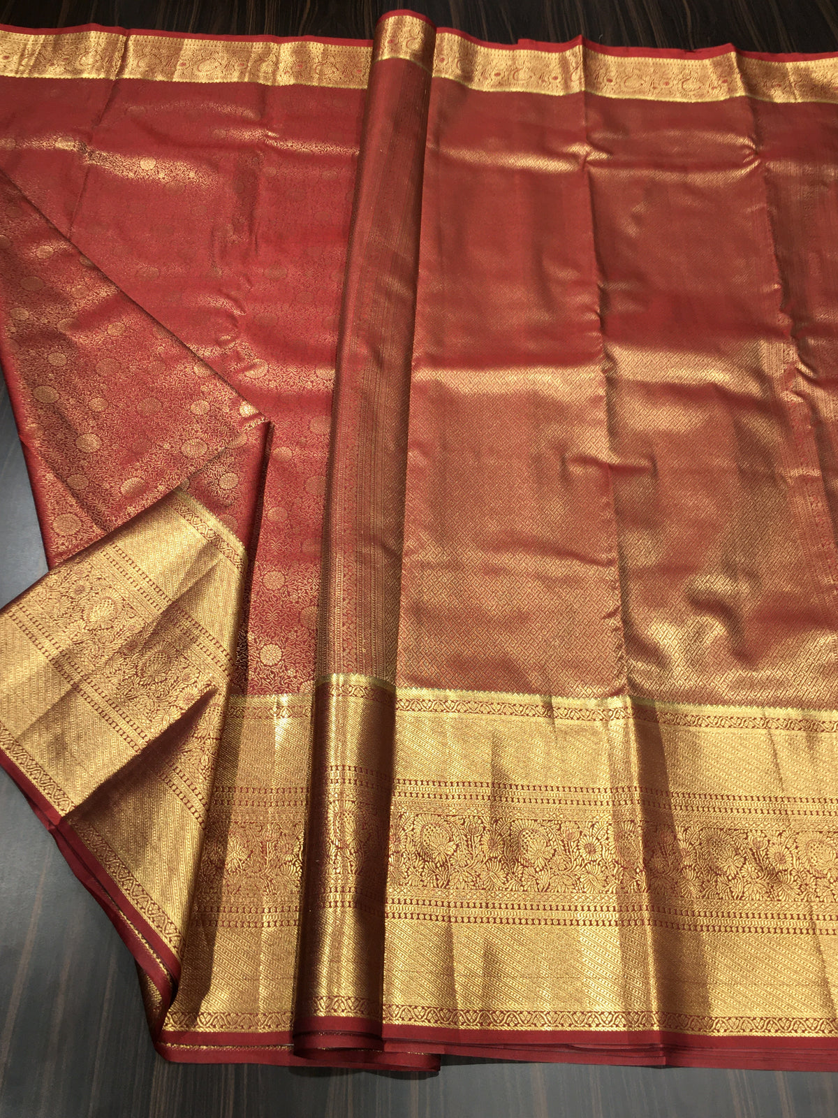 Semi Kanchipuram silk