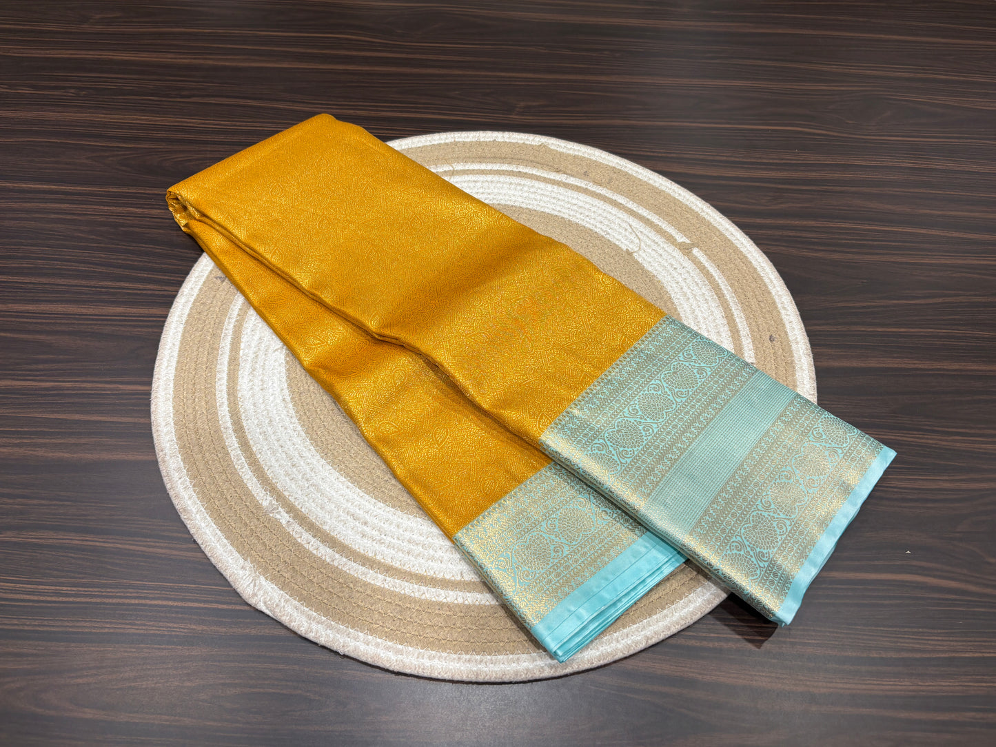 Semi Kanchipuram silk