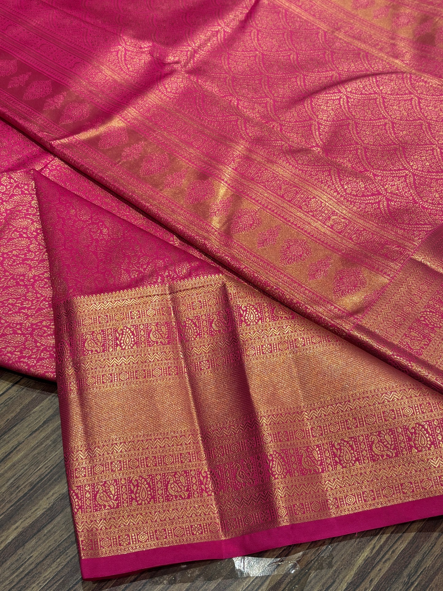 Semi Kanchipuram silk