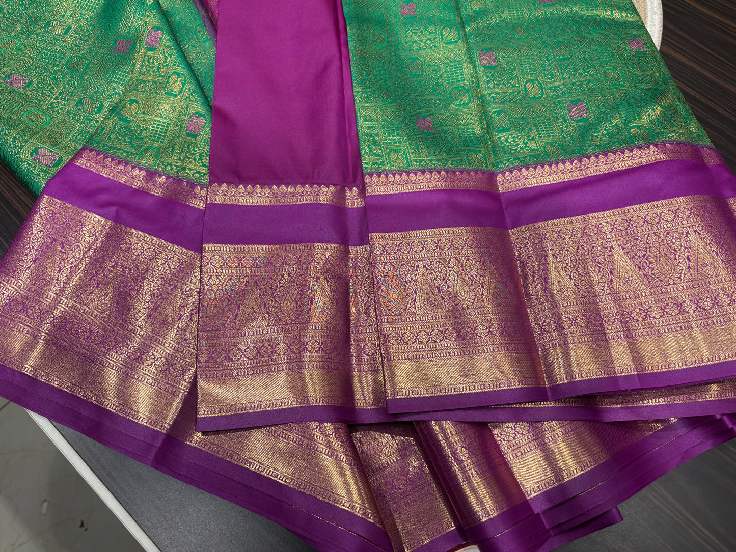Semi Kanchipuram silk