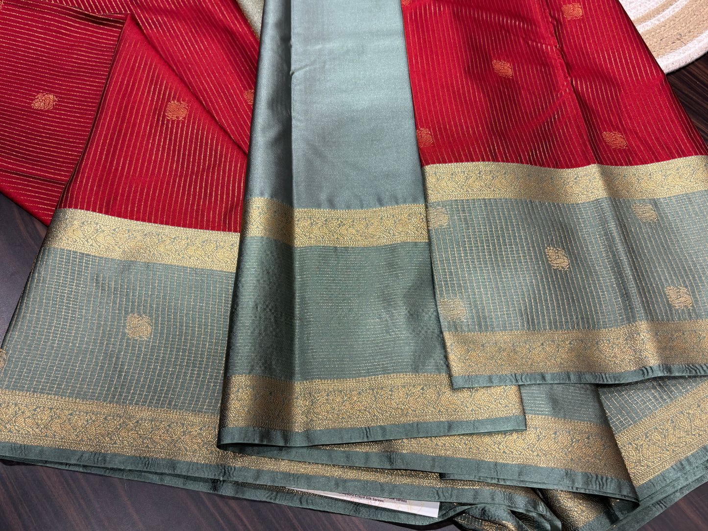 Semi Kanchipuram silk
