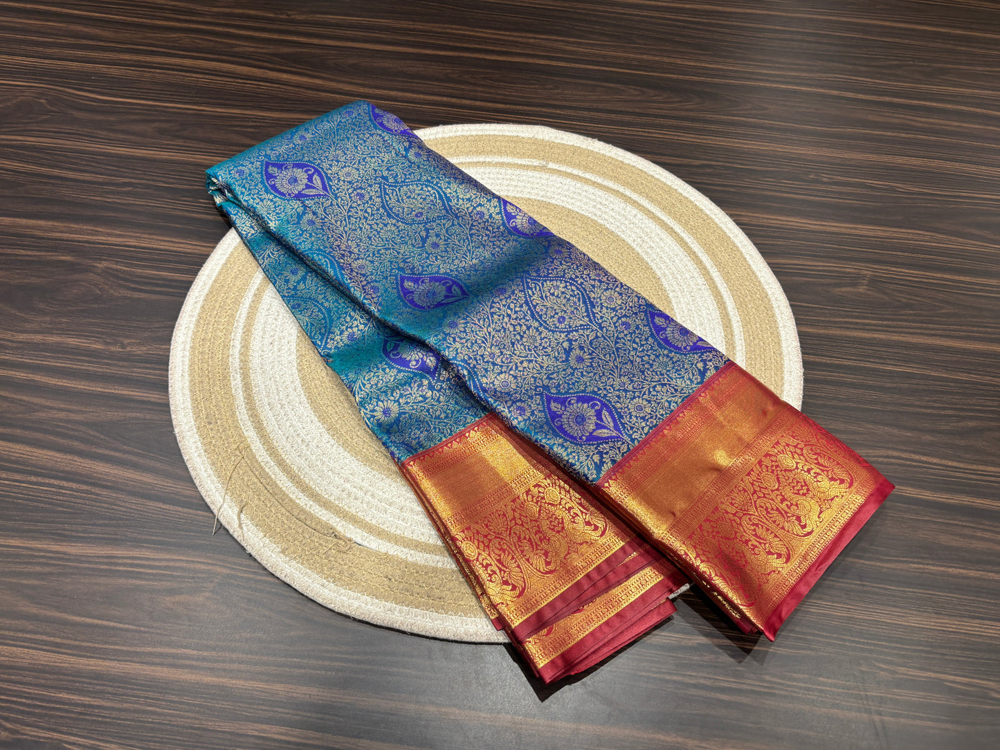 Semi Kanchipuram silk
