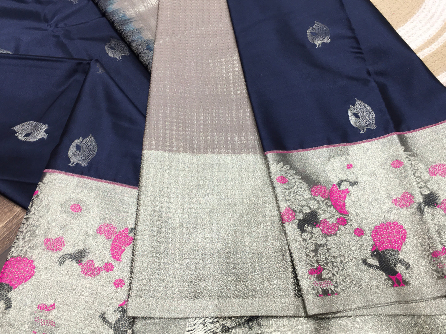 Semi Kanchipuram silk