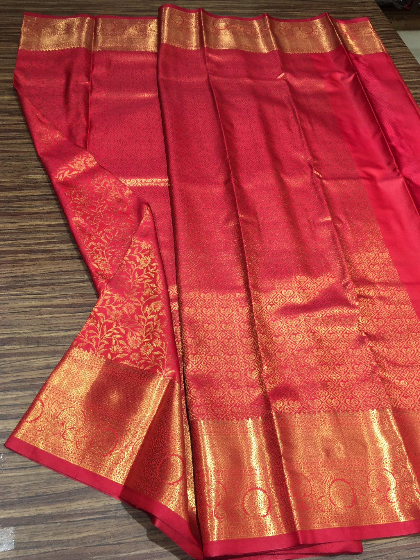 Semi Kanchipuram silk