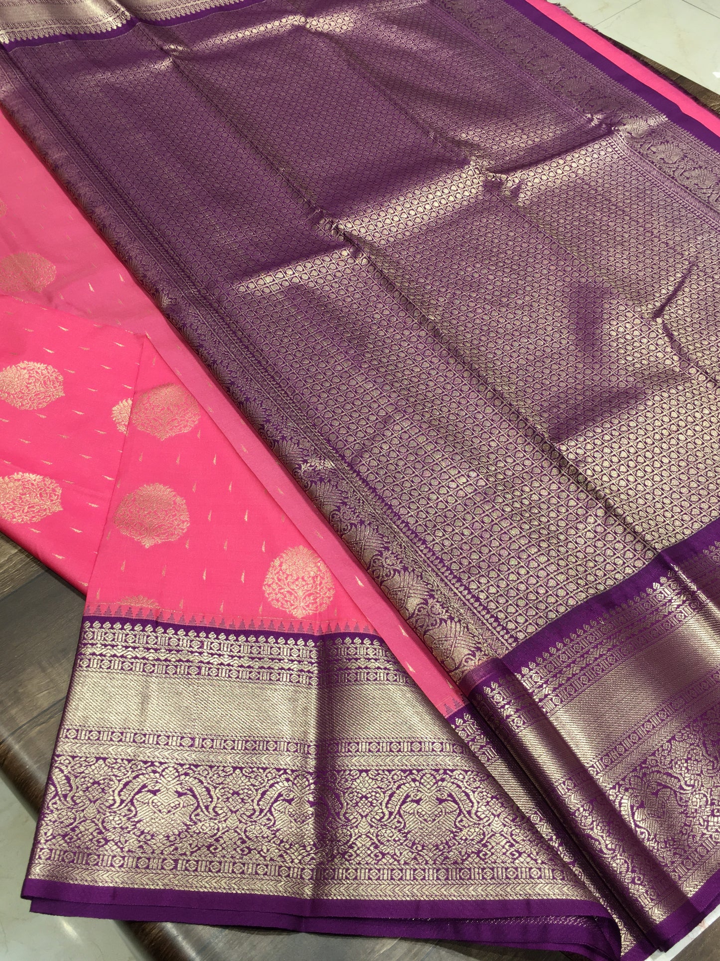 Semi Kanchipuram silk