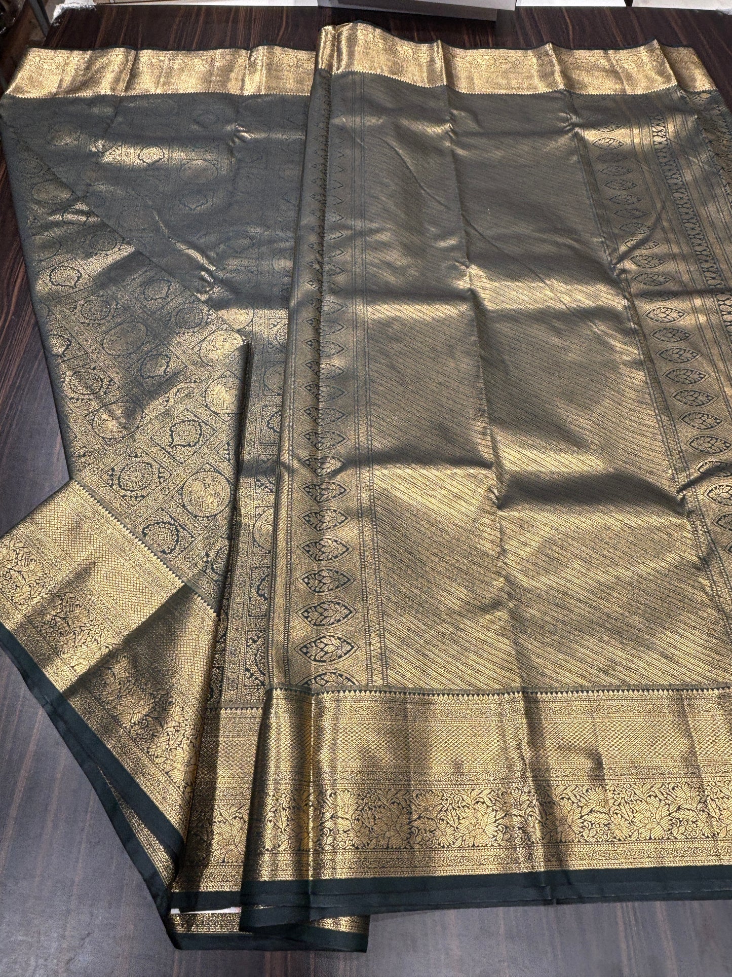 Semi Kanchipuram silk