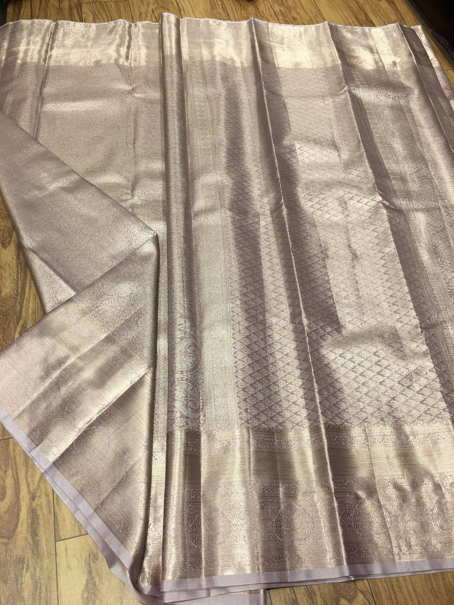 Semi Kanchipuram TISSUE