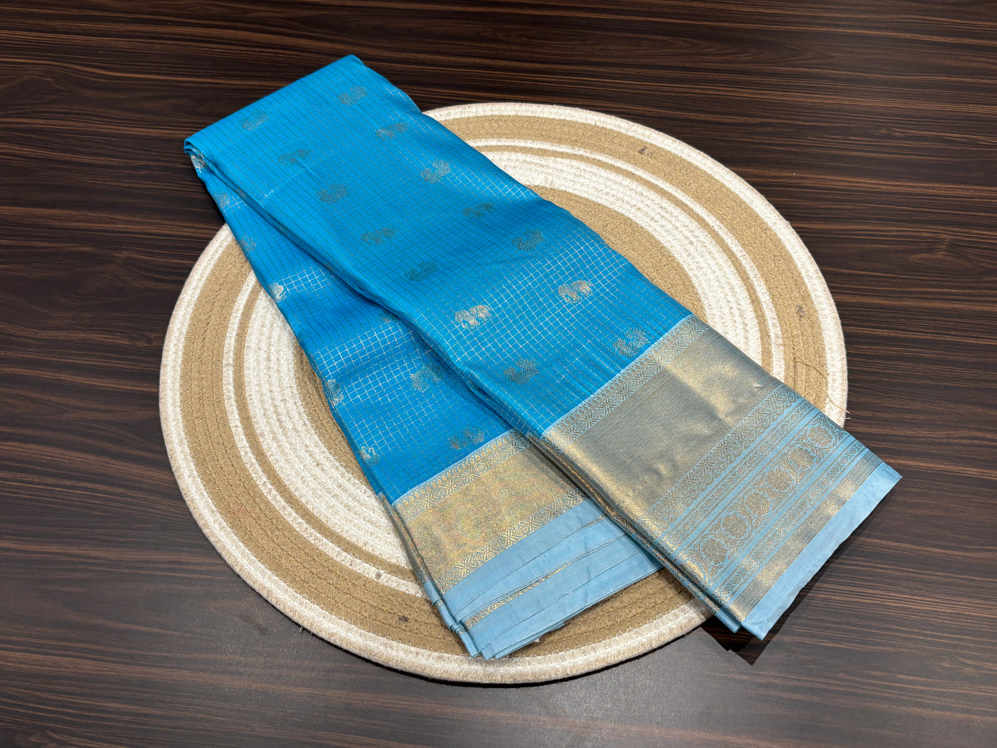 Semi Kanchipuram silk