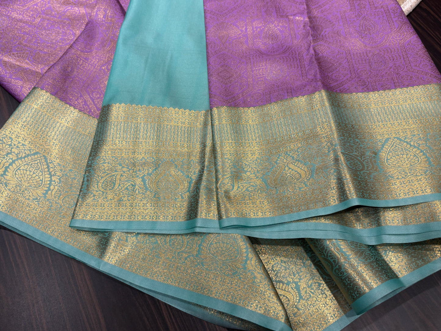 Semi Kanchipuram silk