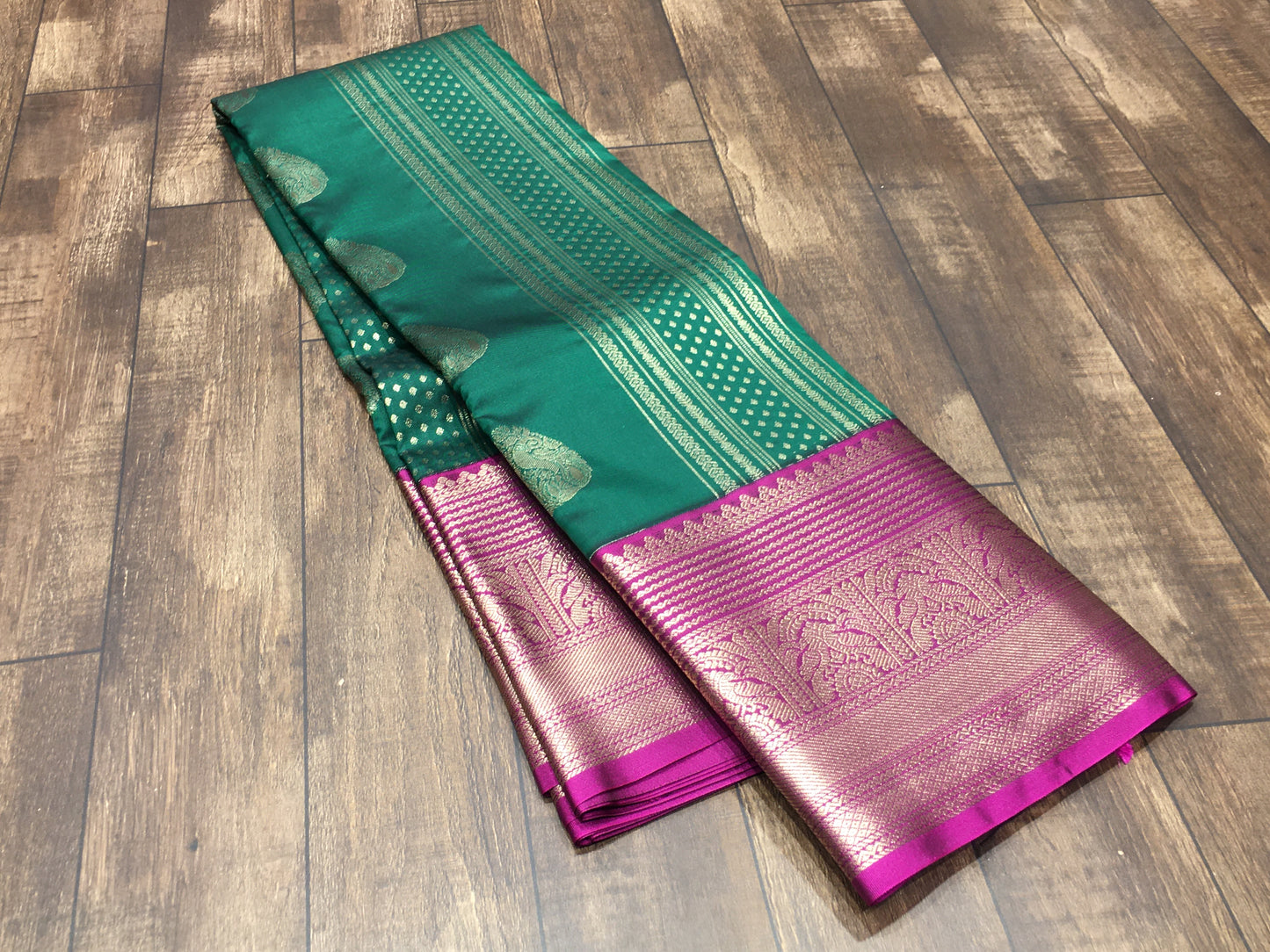 Semi Kanchipuram silk