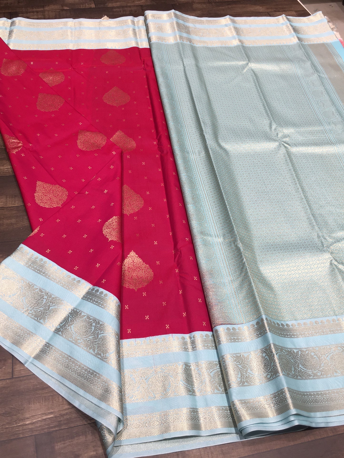 Semi Kanchipuram silk