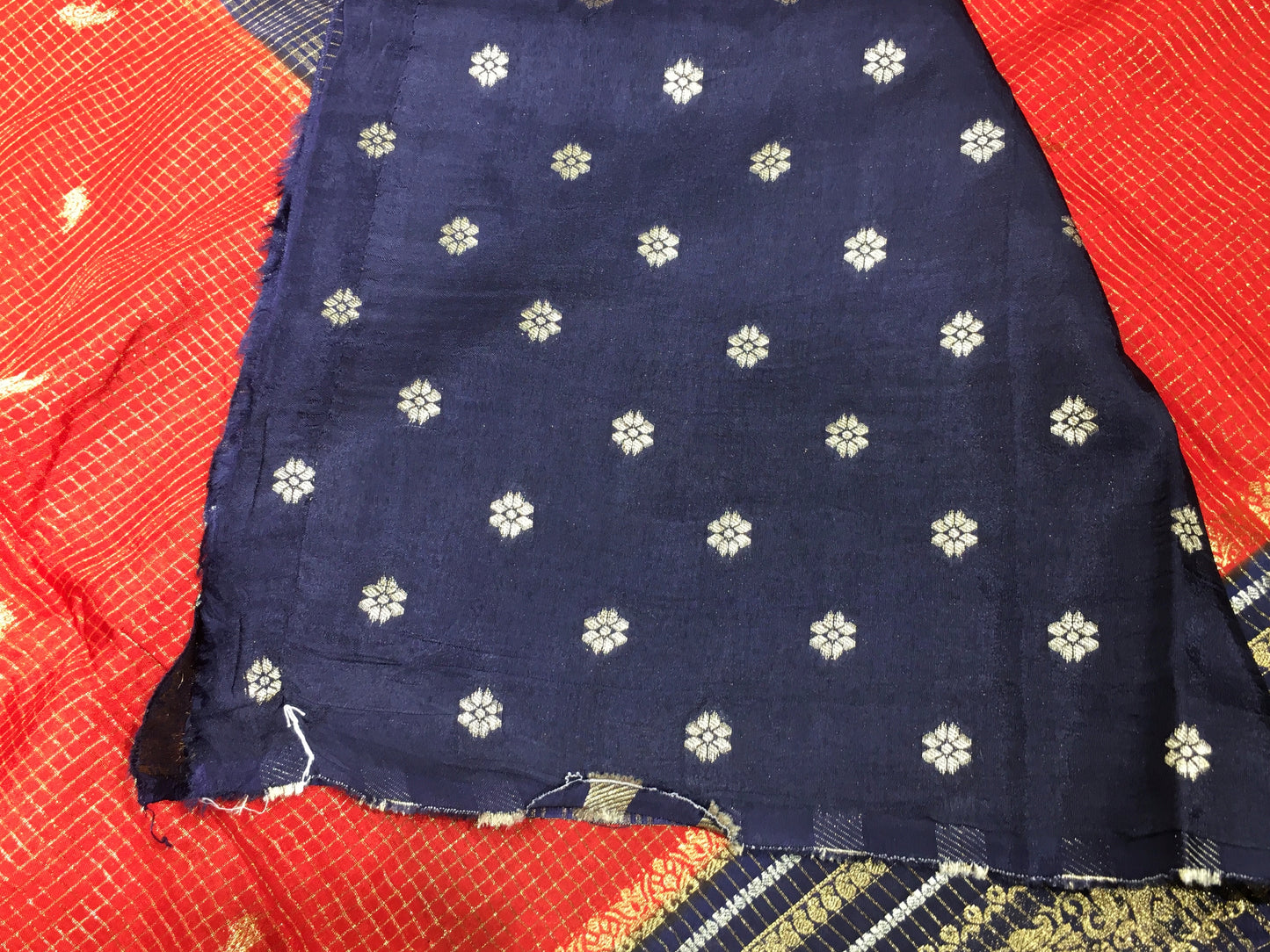 Moonga crape saree